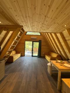 Private Glamping Cabin for Family Getaway with BBQ - 5