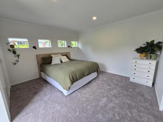 Bethlehem Home, plus Self Contained Apartment - Tauranga - 8