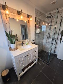 Bethlehem Home, plus Self Contained Apartment - 7