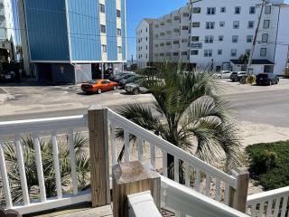Sunset Square 104 L Home - 7