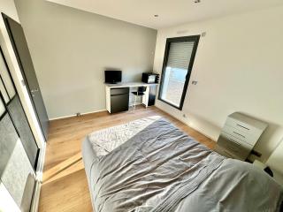 Chambre pour 2 au calme climatisée - - 5