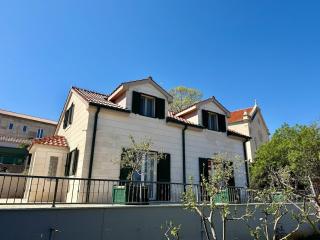House Bianca Brac - New Listing - Experienced host - Postira - 0