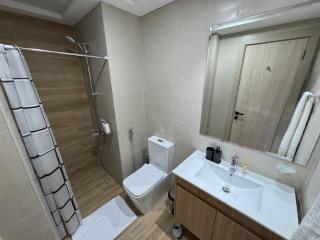 MetroHub Studio Dubai - Dubai - 4