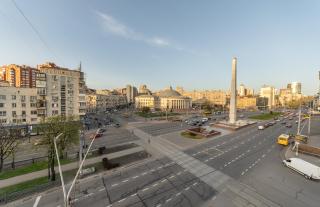 Luxury Apartment near ТЦ Україна - Kyiv - 3