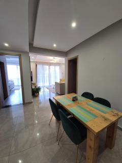 Stunning 2 Bedroom Riverside - Nairobi - 5
