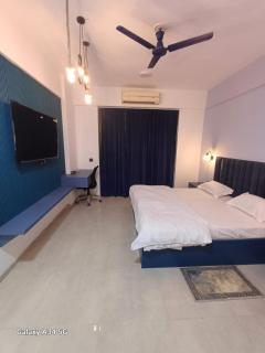 La Vista stay - Lucknow - 3