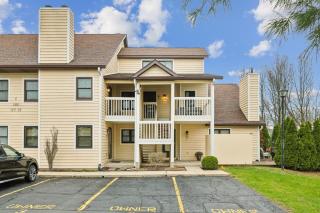 Stylish Notre Dame Condo - Sleeps 6 condo - South Bend - 9