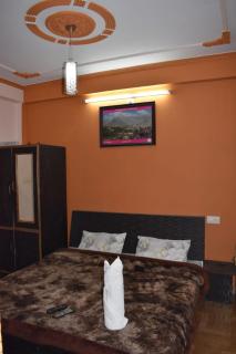AbhiAak Regency Homestay - 4