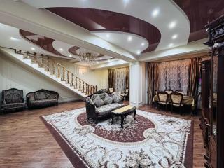 PENTHOUSE 2floored huge apartment on CITY CENTER - - 7