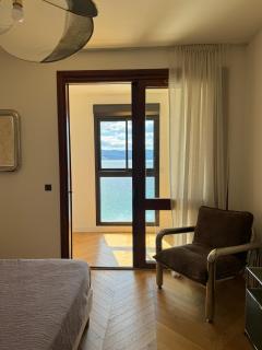 Hyper Centre, Front De Mer - Ajaccio - 9