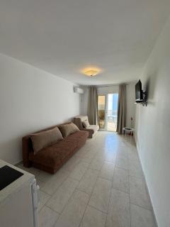 Harasta Lux - Bar - 5
