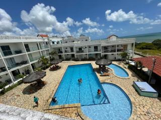 Apartamento na praia com solário privativo - Conde - 1