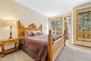 Beautiful 4 Bedroom Townhome Near Snowflake Lift In Breckenridge - 4