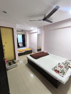 Hotel Swarajya - Kolhapur - 4