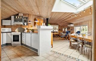 Stunning Home In Oksbøl With Sauna - 6