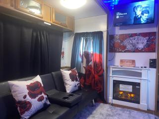 Romantic Get Away - Decatur - 2