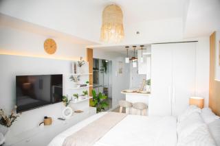 White Oak - Beach View Bali-inspired Studio with PS4 & Instax - San Fernando - 1