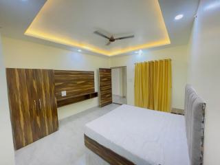 Hotel Raghukunj - Ayodhya - 2