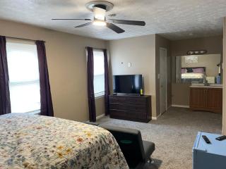 Family Fun & Relaxation Place - 4