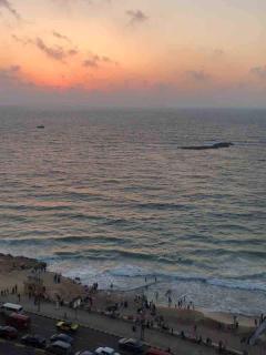Seaview Apartment - 5