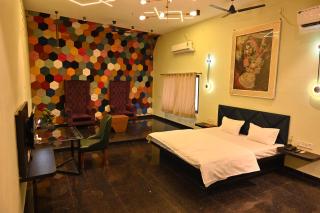 Hotel Satyawati Signature - Barwāni - 7