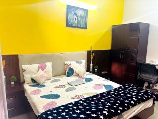 Ivaan Sector 28 Gurgaon - Gurgaon - 2
