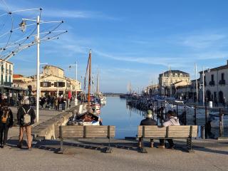 Bright apartment in the historic center - Marseillan - 1