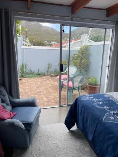 Garden flat in Fish Hoek - Clovelly - 7