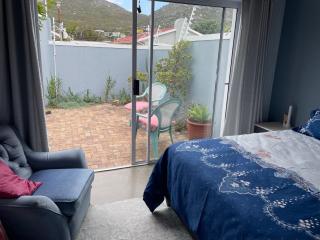 Garden flat in Fish Hoek - Clovelly - 5