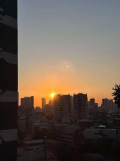Affordable Staycation Home in Makati - Manila - 7