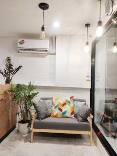 Youjia Youth Hostel - Bang Rak - 8