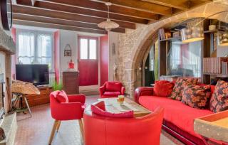 5 Bedroom Awesome Home In Villedieu-Les-Poêles - 6