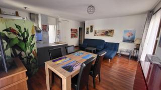 T2 AVIGNON climatisé intra muros spacieux et lumineux - 5