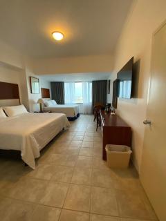 Hotel Colon Salinas suite - Salinas - 0