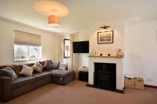 Family friendly house 200 meters to beach - Broad Haven - 9