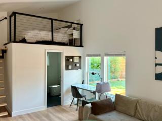 Modern cottage for 4 - Houston - 2