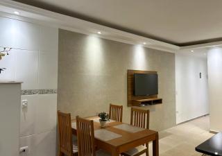 Apartamento próximo a Maranduba, local com piscina - 1