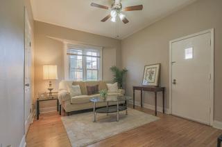 Peaceful One Bedroom Home near Chicago - Forest Park - 0