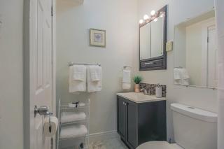 Peaceful One Bedroom Home near Chicago - Forest Park - 8