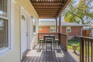 Peaceful One Bedroom Home near Chicago - Forest Park - 6