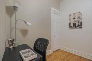 Peaceful One Bedroom Home near Chicago - Forest Park - 5