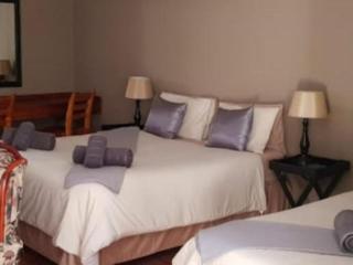 Travellers Joy Guest House - Colesberg - 3