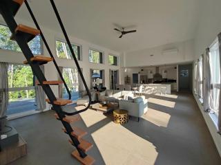 Nature modern lake retreat - 7
