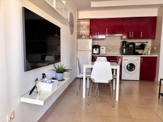 Cozy 1 Bedroom Apartment with 2 Pools & Tennis Court - Marbella - 1