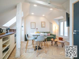 OIQIA • Palace Hôtel • N°4 - 0