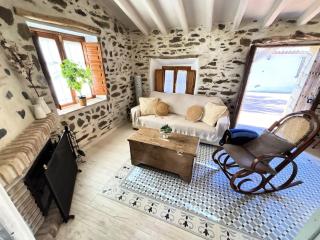 Evans Realty BQ Casa Vallejo & Jacuzzi & BBQ & Vistas - Borge - 8