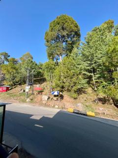 Forest Edge Hotel - Murree - 1
