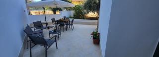 Lemon House - 6