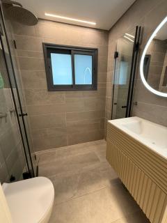 NEW Beach Apt - Private Garden - Tel Aviv-Jaffa - 1