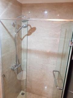 Perfect apartment and free WIFI Menteng - Jakarta - 2